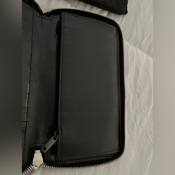 YSL Large Wallet - Picture 10 of 17